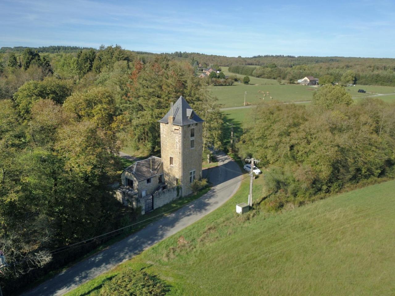 La Tour De Serinchamps Экстерьер фото